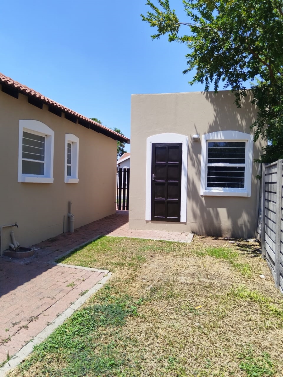 2 Bedroom Property for Sale in Brits North West